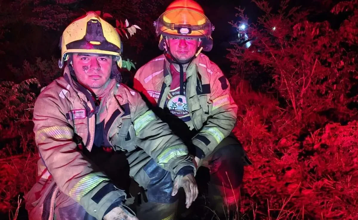 El incendio, de pastizales y basura, generó preocupación entre la comunidad local y fue controlado tras intensa labor de los bomberos voluntarios.
