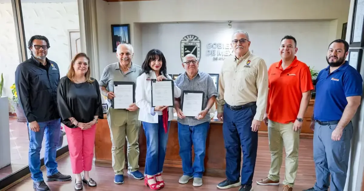 La nueva colaboración permitirá a los bomberos de Mexicali mejorar la comunicación y atención en emergencias.