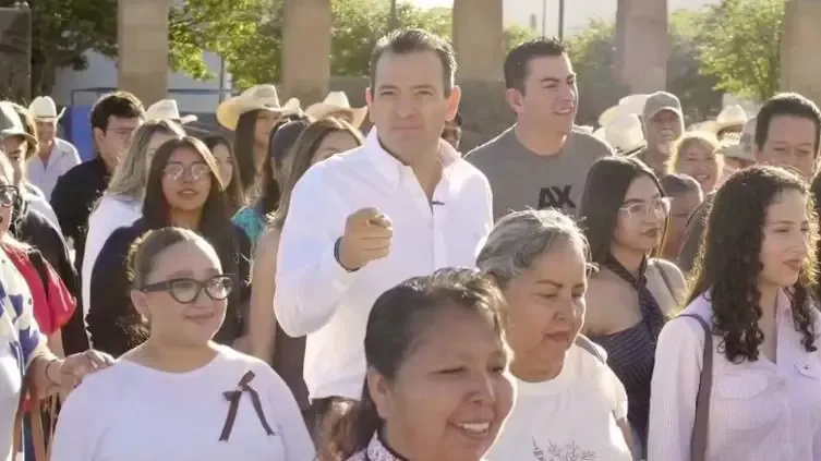 El alcalde de Chihuahua destaca la importancia del rostro local frente a intereses externos.