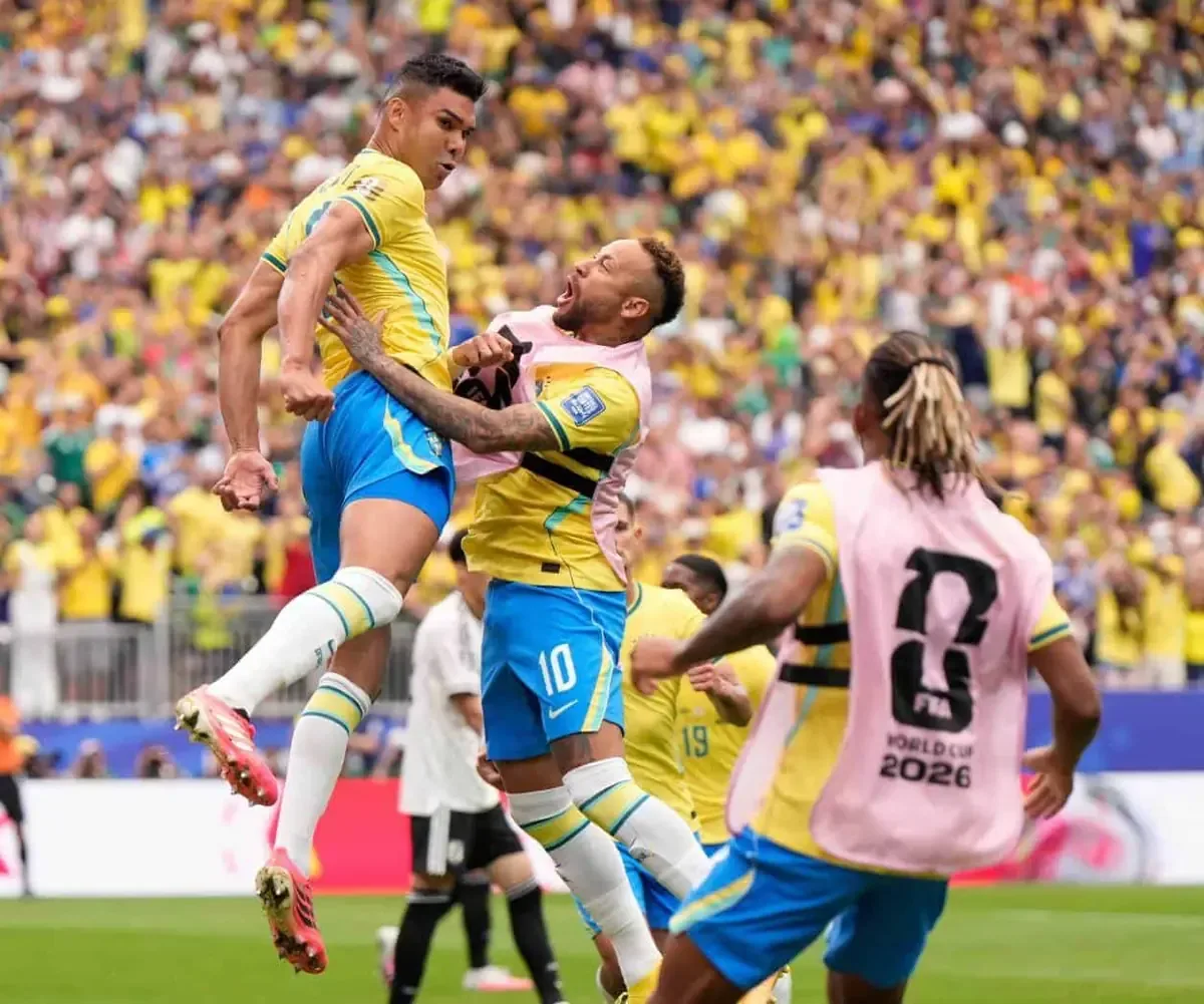 La Seleção supera a Japón con un gol de Gabriel Martinelli en el tiempo añadido.