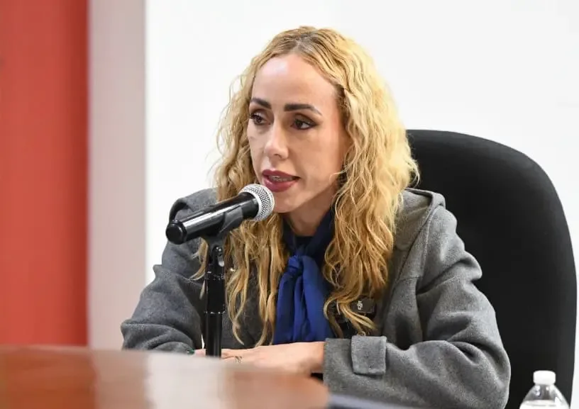 "Brenda Ríos presenta iniciativa para regularizar propiedades en Chihuahua."