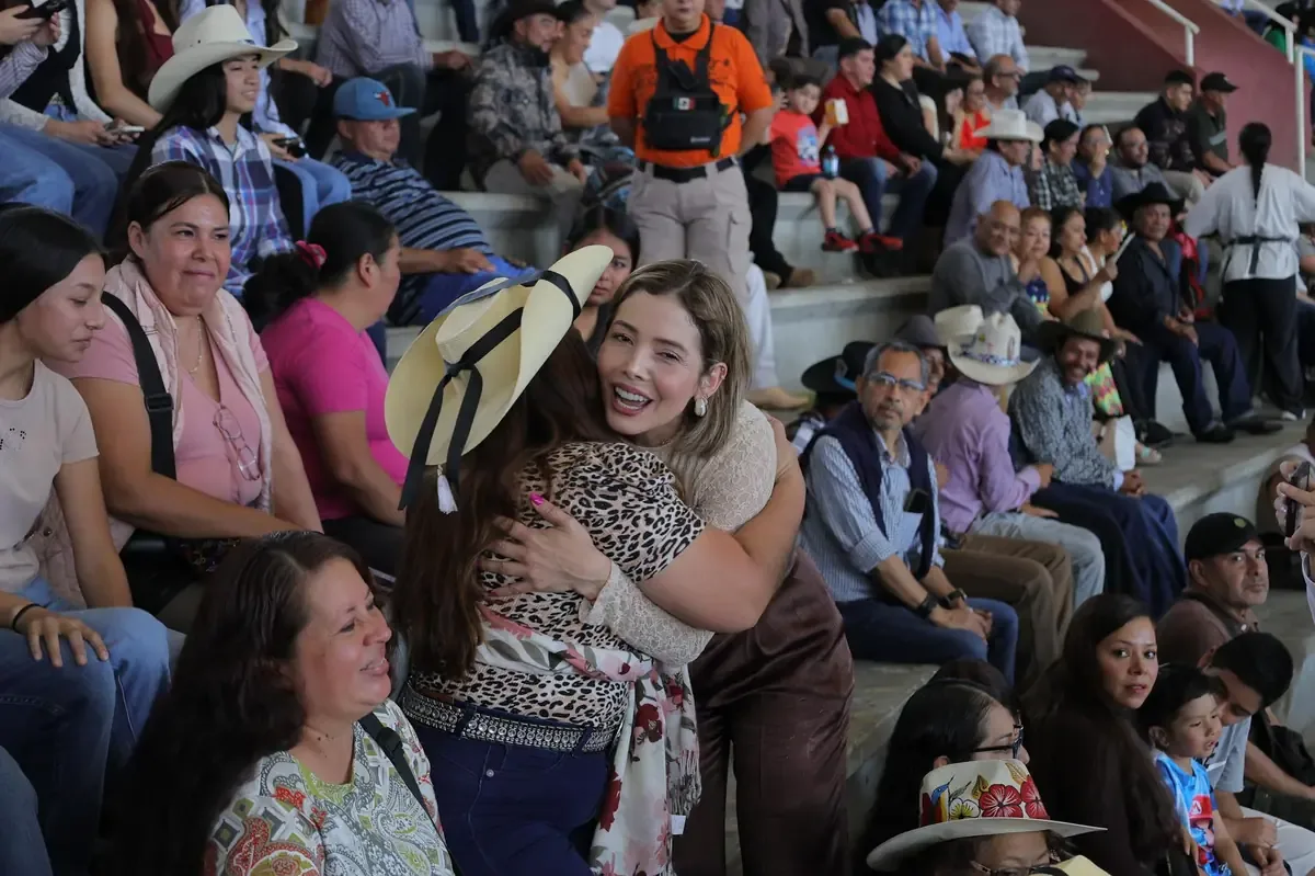 La diputada local destacó un modelo de vinculación y apoyo en su segundo informe legislativo.