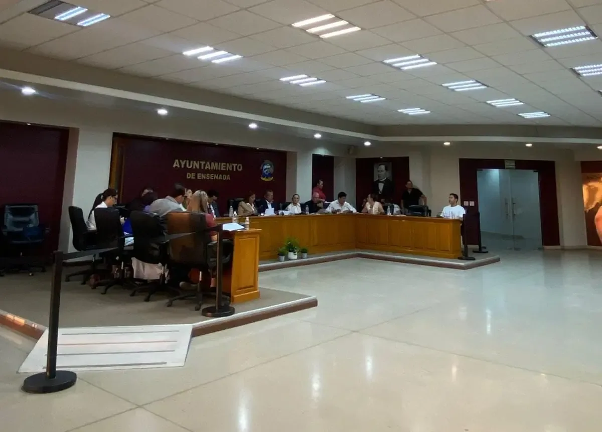 La aprobación busca garantizar las jubilaciones de empleados del Ayuntamiento y aclara el destino de recursos no entregados.
