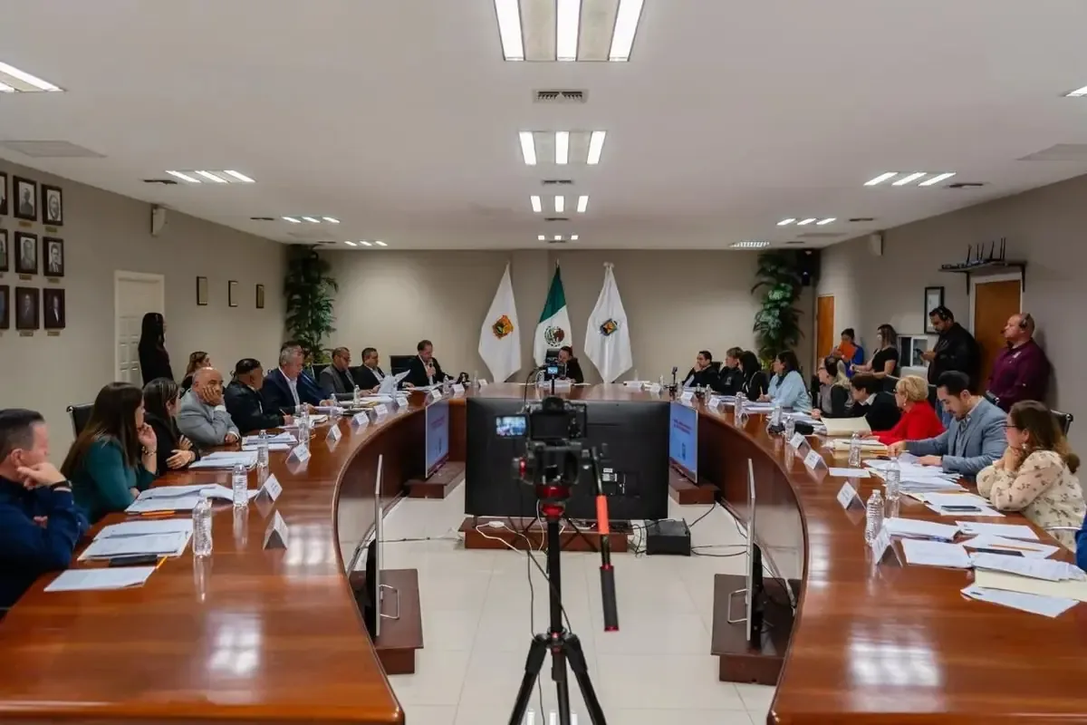 Las votaciones divididas reflejan tensiones en la administración de Piedras Negras.