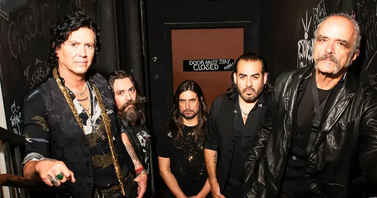 La banda de rock inicia la serie de espectáculos del festival en la capital mexiquense.