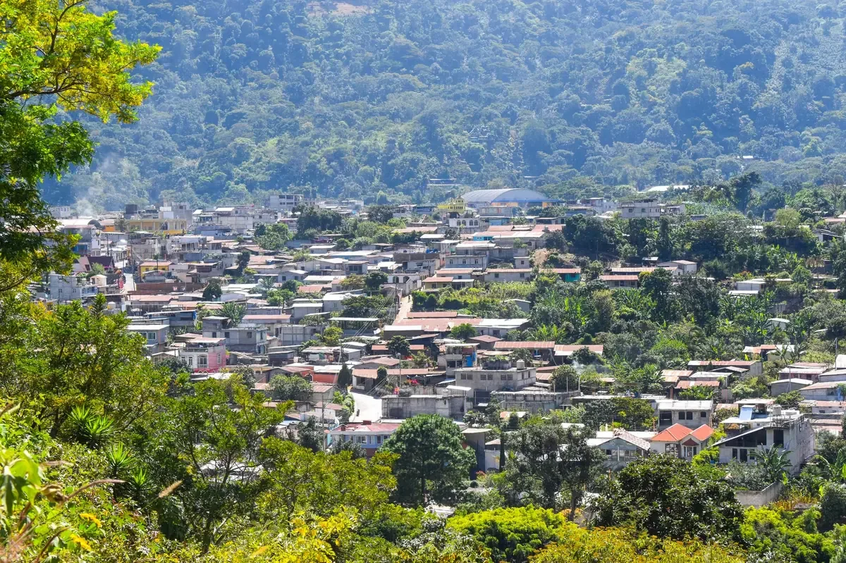 Un nuevo informe destaca cómo las deportaciones modificaron el perfil y necesidades de los migrantes guatemaltecos.