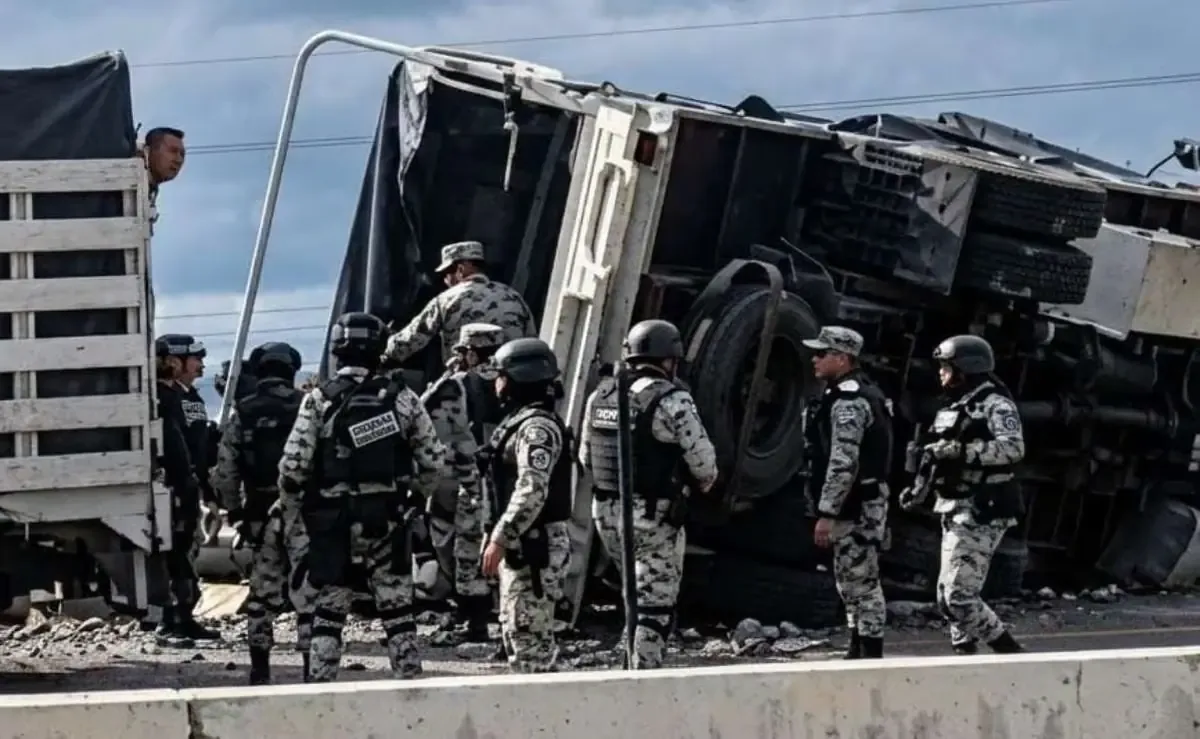 El accidente ocurrió en la carretera Campeche-Mérida; se investiga la causa del percance.