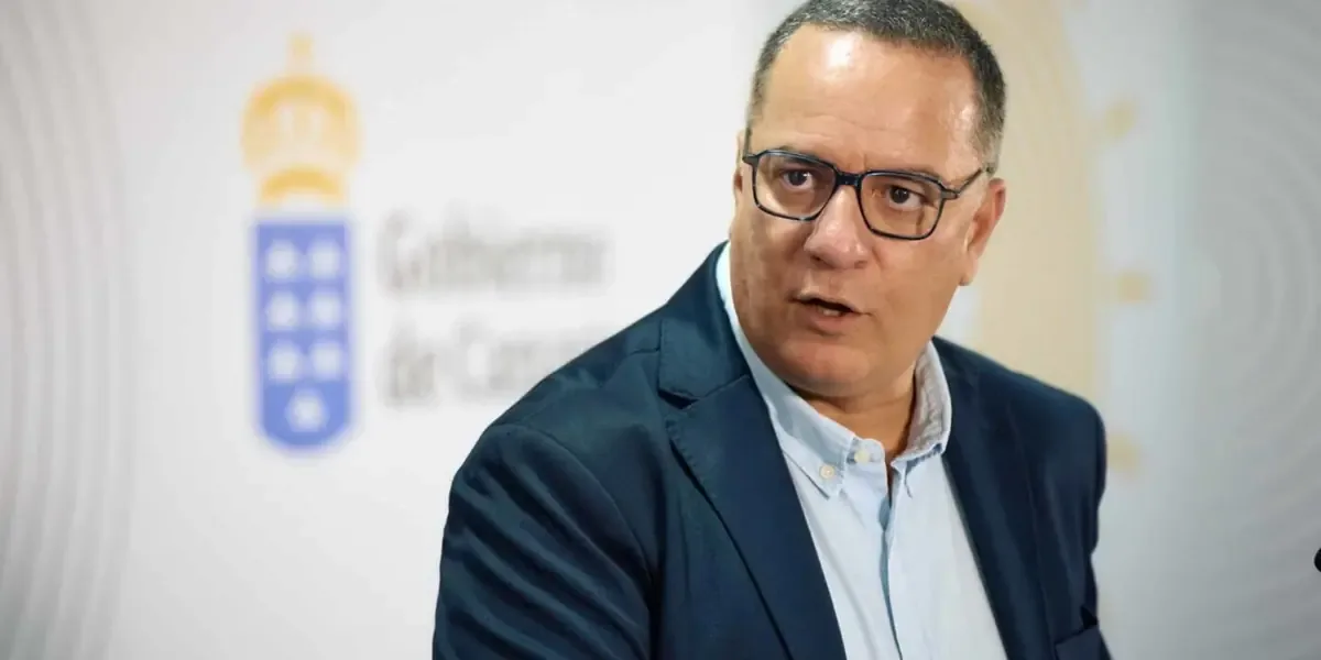 La Consejería de Educación asegura que se cumple el acuerdo para disminuir la sobrecarga en aulas.