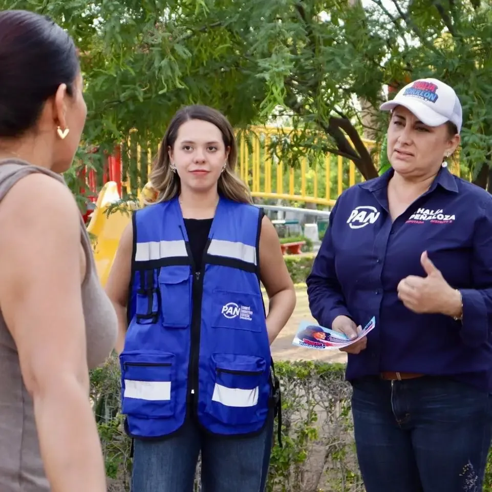 Daniela Aguilera impulsa a candidatos en diversas actividades por la ciudad.