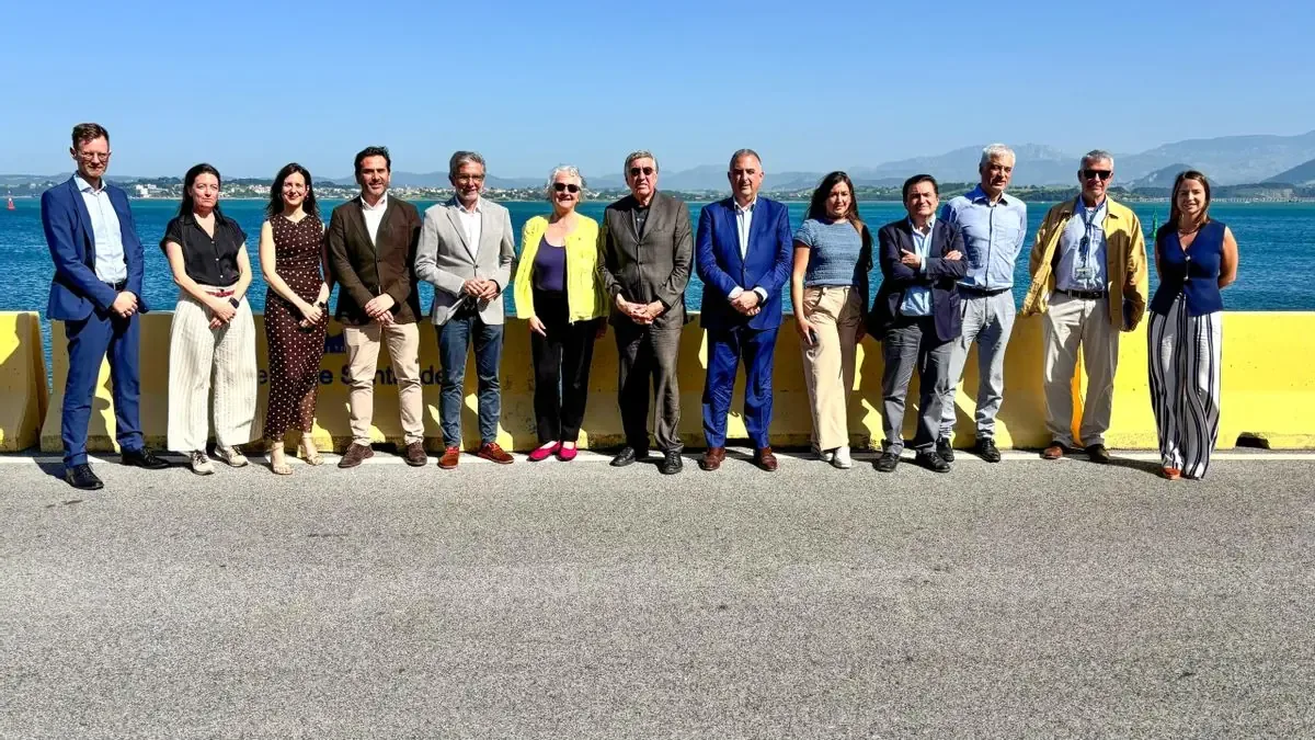 La región busca fortalecer sus conexiones con Madrid y Bilbao para mantener la competitividad.