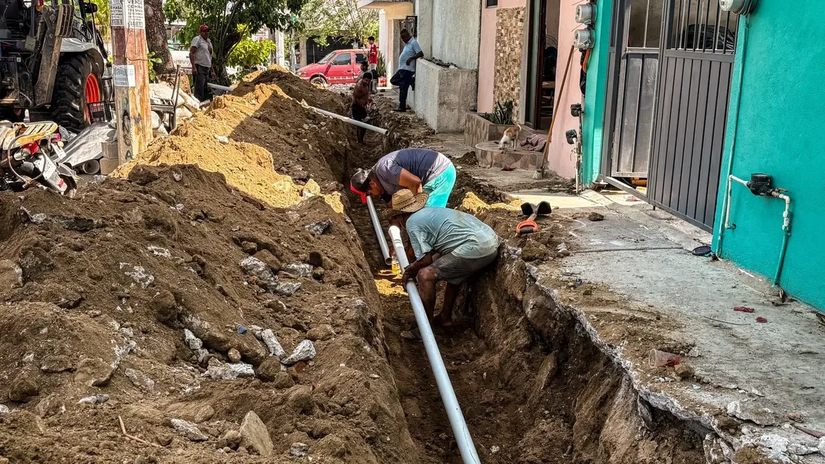 Mejoras en la infraestructura hidráulica aseguran un suministro eficiente de agua para los habitantes de Acapulco.