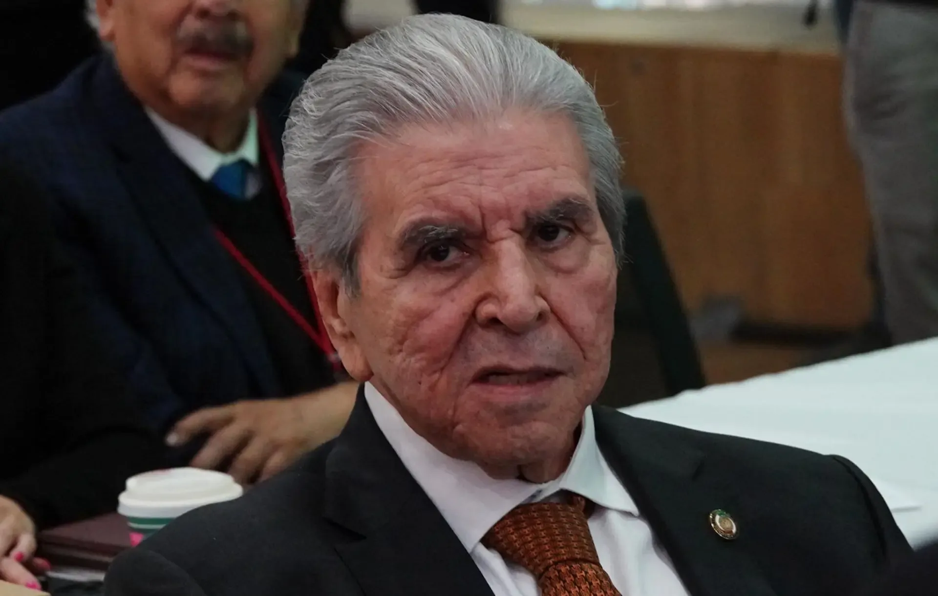Carlos Aceves del Olmo durante su última conferencia como líder de la CTM.