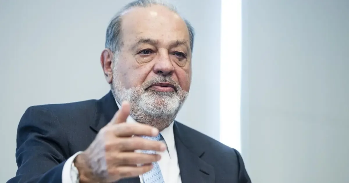 Los programas de becas de Carlos Slim apoyan a estudiantes destacados de diversas disciplinas.