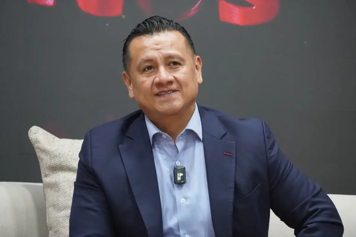 La unidad en la 4T se nutre del diálogo, según Carlos Torres Piña, quien busca consenso con líderes políticos en Michoacán.