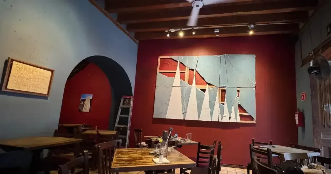 La nueva exposición en Saltillo aborda la identidad nacional a través de obras escultóricas y bidimensionales.