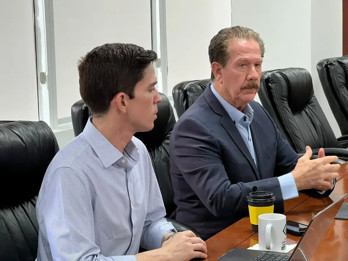 El Consejo Coordinador Empresarial trabaja con la CFE para evitar apagones en la región.