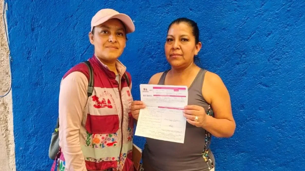 El programa Mercomuna busca ayudar a familias en situación de pobreza a través de vales canjeables.