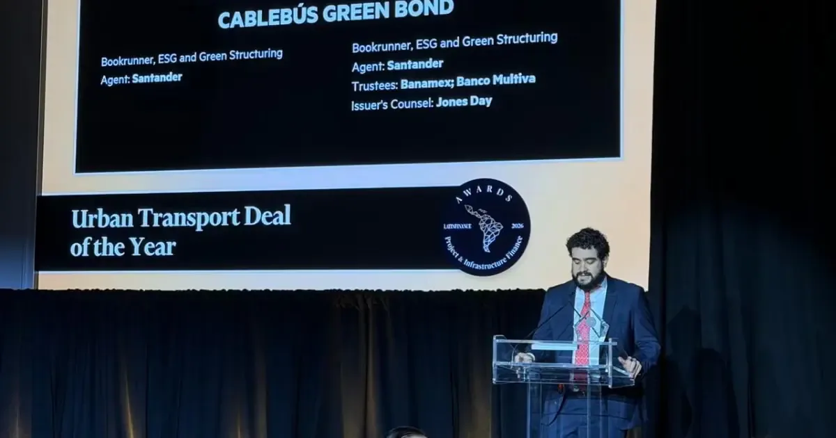 La distinción premia la inversión en infraestructura sustentable para la movilidad en la capital.