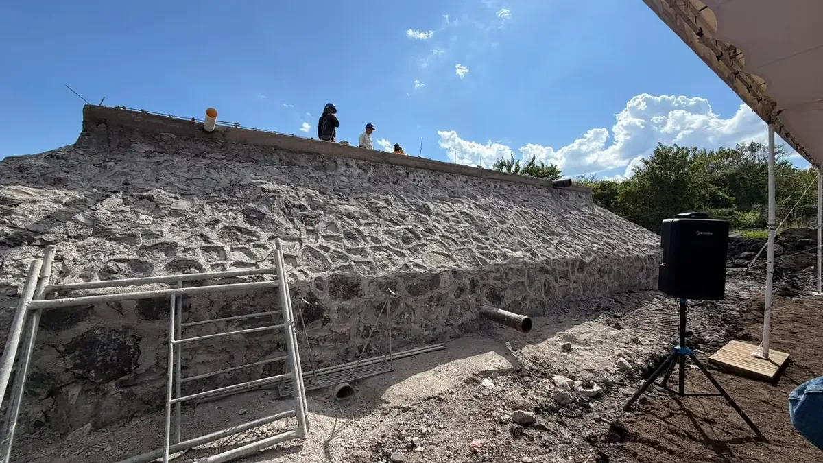 La nueva infraestructura mejorará el acceso al agua potable en la colonia Lázaro Cárdenas.