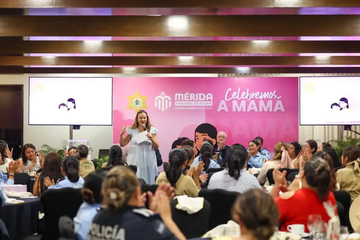 La alcaldesa celebra la labor de las mujeres en Mérida con diversas actividades.