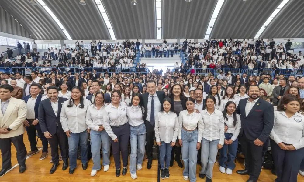 "Celebración del 140 aniversario de la CBENEQ en Querétaro."