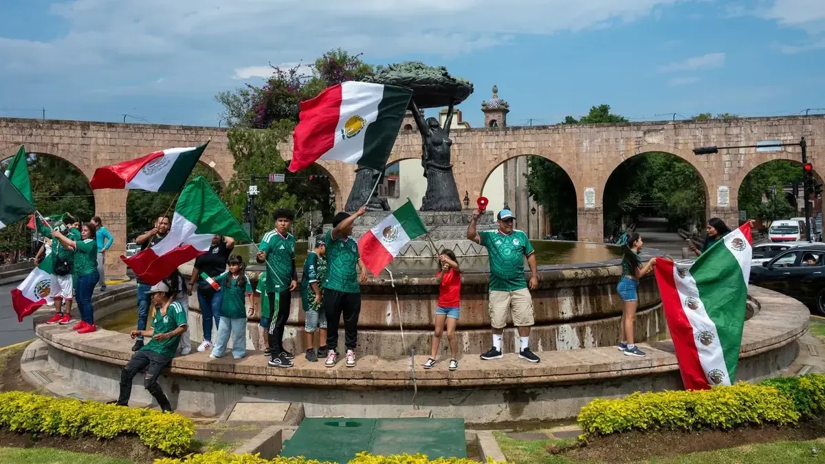 La victoria en el Mundial desató fiestas y complicaciones viales en Morelia.