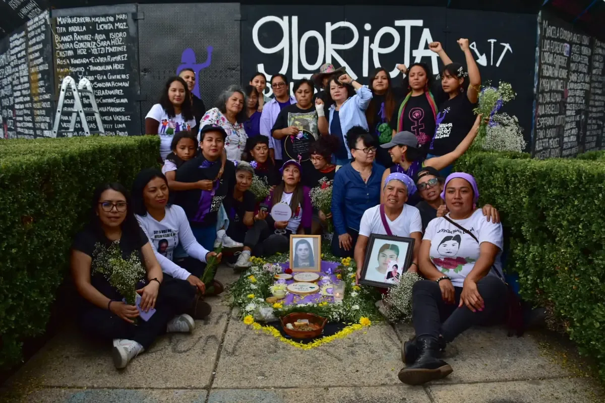 La Glorieta de las Mujeres que Luchan se ha convertido en un símbolo de memoria y resistencia feminista en México.