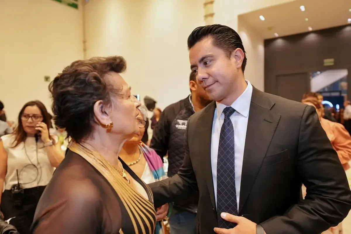 La celebración reunió a adultos mayores de los 18 municipios del estado en un evento de convivencia y reconocimiento.