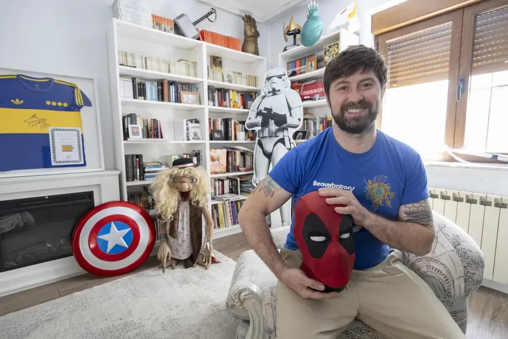 Se reconoce la importancia de la cultura Geek, fomentando la diversidad de intereses y aficiones.