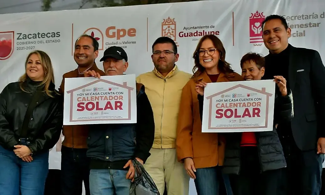 Certificados de calentadores solares entregados en Guadalupe, Zacatecas.