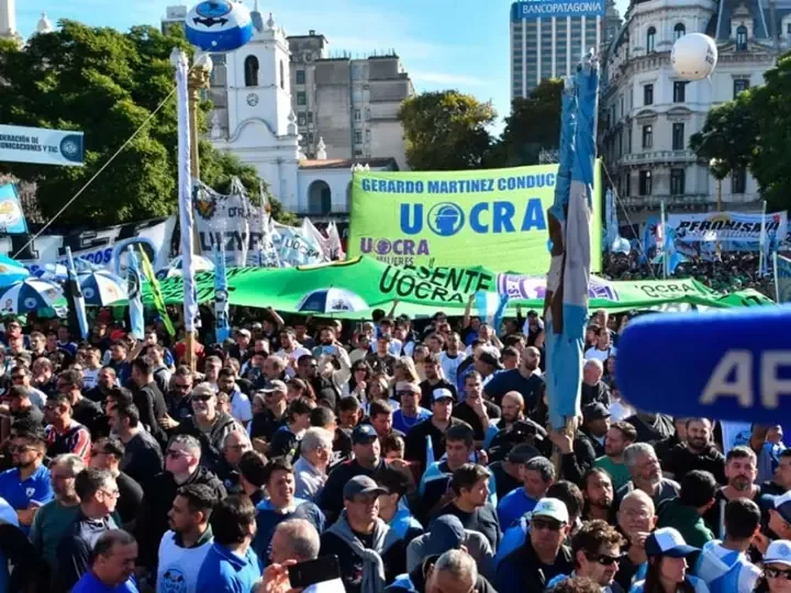 La posible huelga busca protestar contra políticas laborales que afectan a los trabajadores.