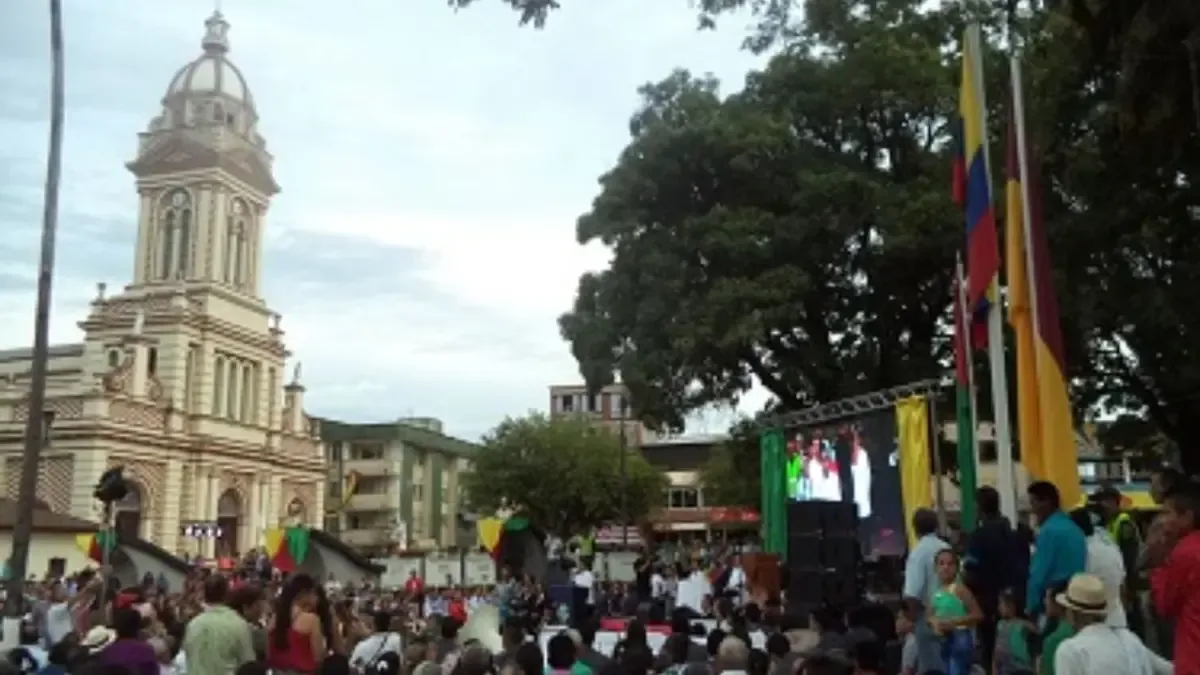 Este pueblo colombiano ofrece atractivos naturales y una herencia presidencial única.