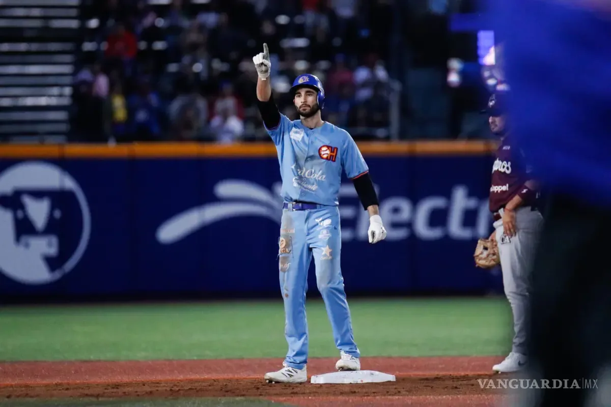 Charros de Jalisco celebran su bicampeonato en la Liga Mexicana del Pacífico.