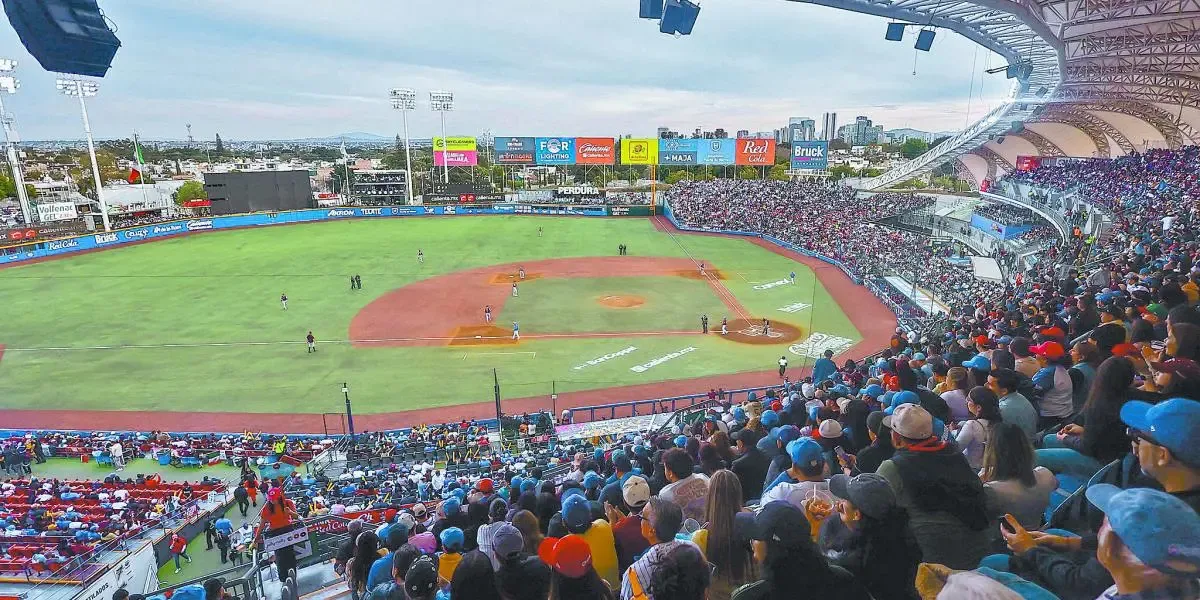 Charros de Jalisco en el estadio Panamericano listos para la Serie del Caribe 2026.