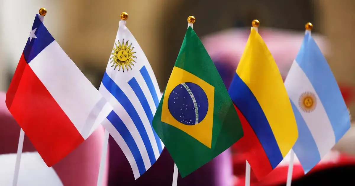 La nueva clasificación del Banco Mundial resalta a Chile y Uruguay como modelos económicos en la región.