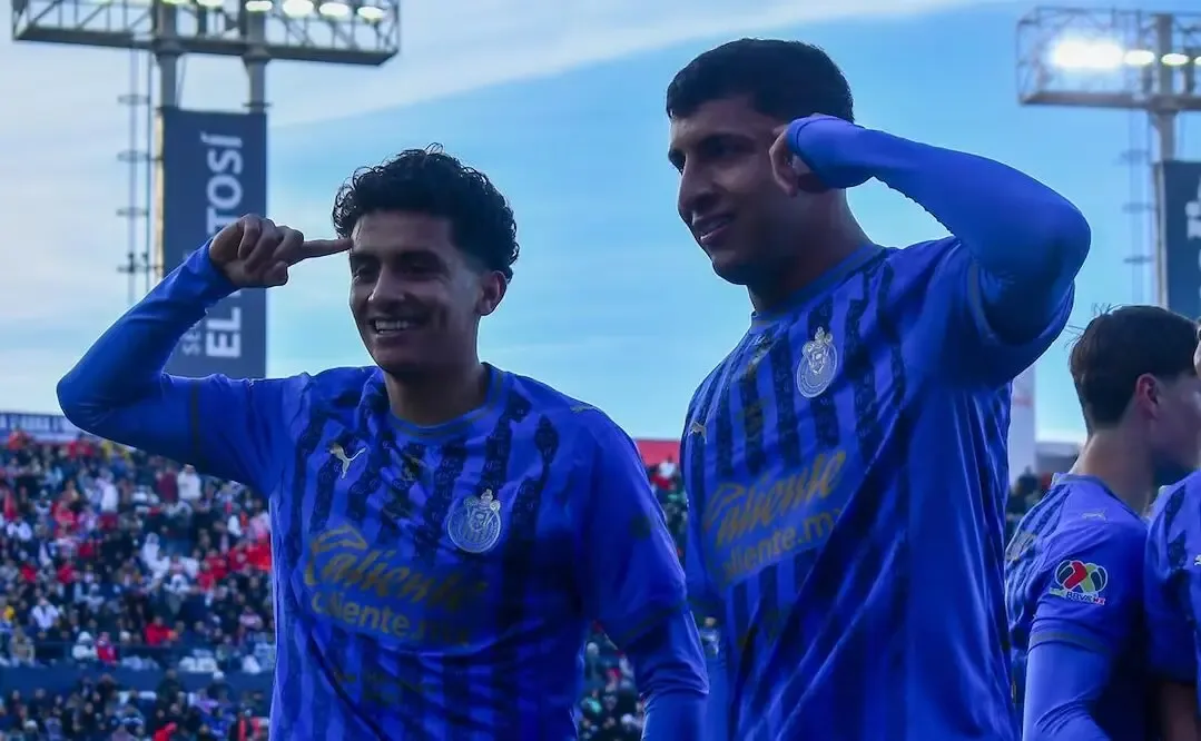 Chivas celebrando su victoria en la jornada 4 del Clausura 2026.