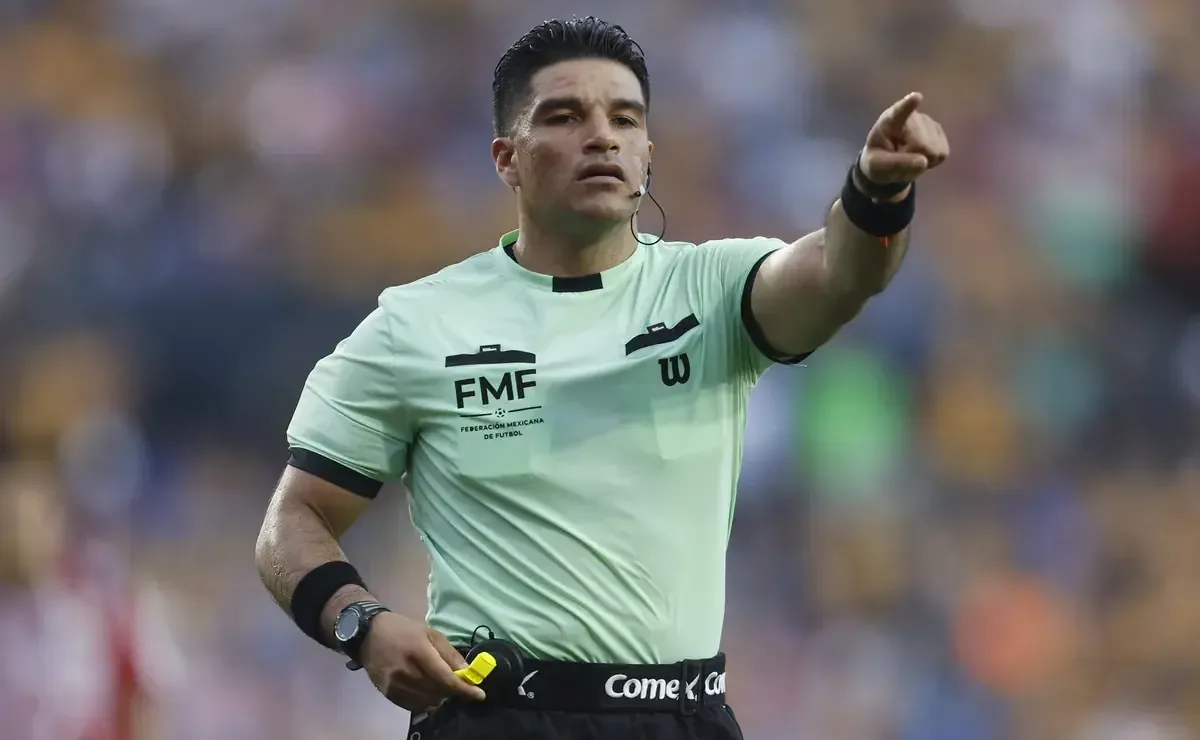 La elección de Quintero genera inquietud en la afición de Chivas previo a su duelo contra Cruz Azul.