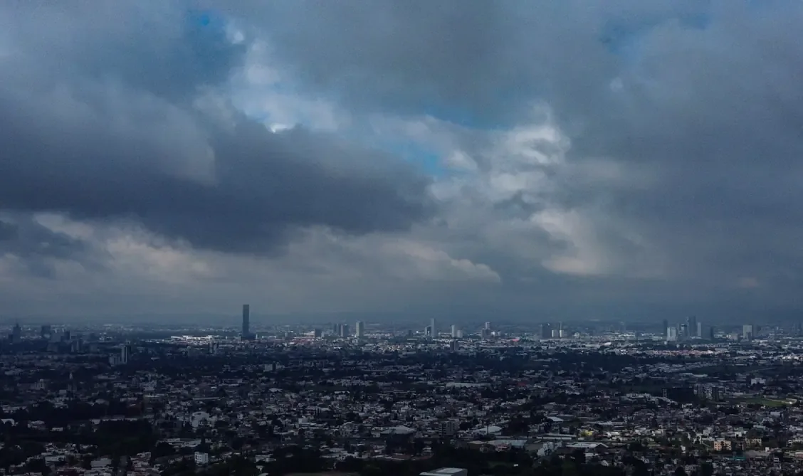 Se pronostican lluvias moderadas a fuertes en Puebla para este miércoles.