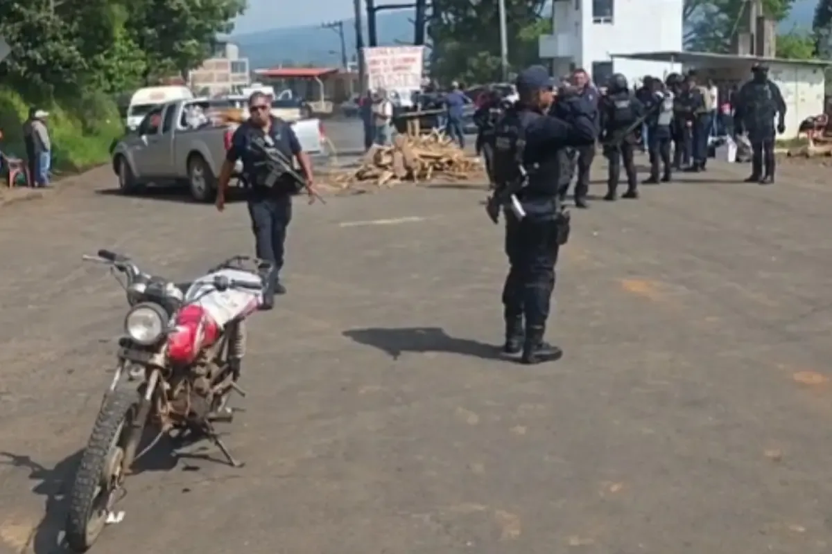 La carretera a Madero fue cerrada nuevamente, tras el hallazgo de un menor desaparecido en la zona.