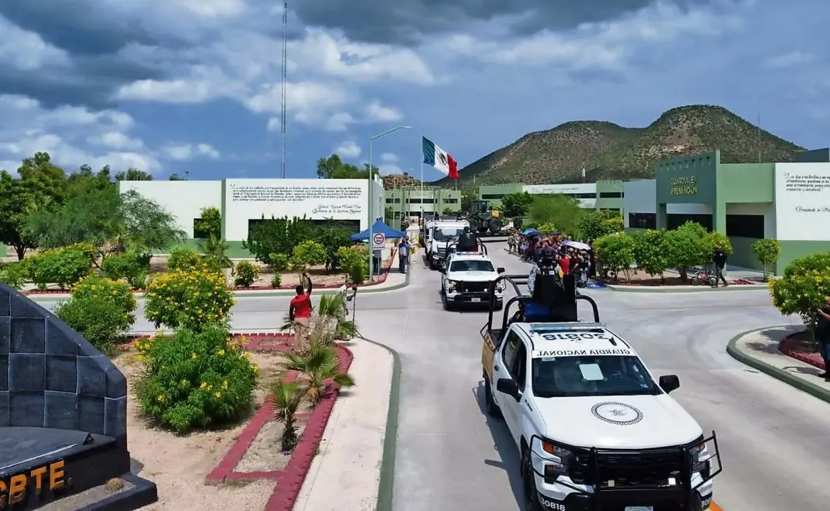 El cierre de puertos afecta a Los Cabos y Comondú ante la llegada del huracán Polo, con un despliegue militar significativo en la región.