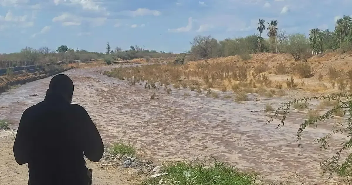 Se busca garantizar la seguridad de los conductores ante el aumento del nivel del agua en el Río San Miguel.