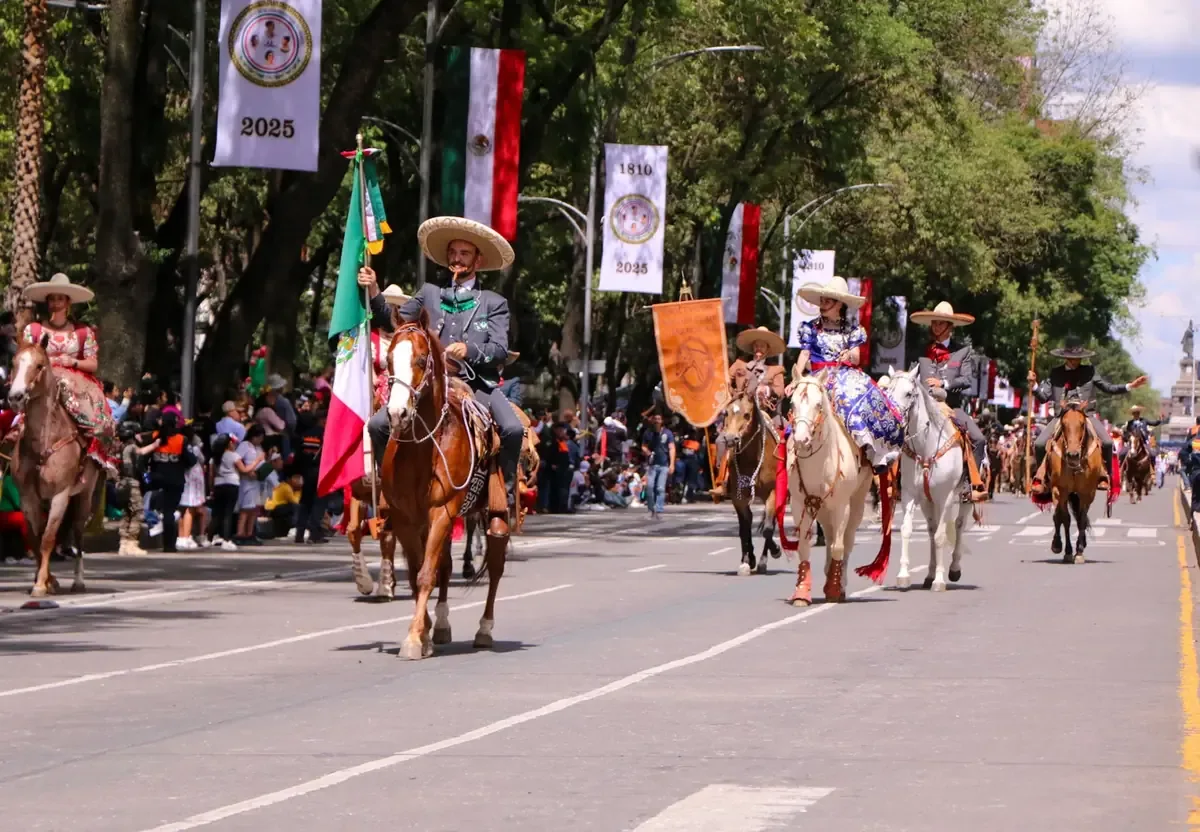 La Romería de este año es significativa al ser la última en transitar por Avenida Américas.