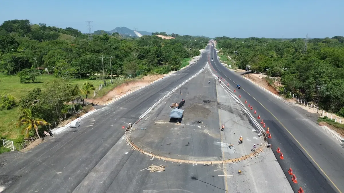 El cierre en la vía busca mejorar las condiciones para los viajeros y facilitar la modernización del tramo.