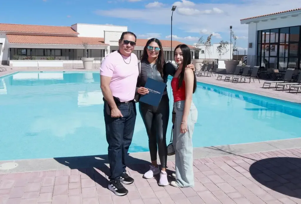 Ciudad Maderas expande su influencia en Querétaro y apoya a familias en la compra de terrenos.