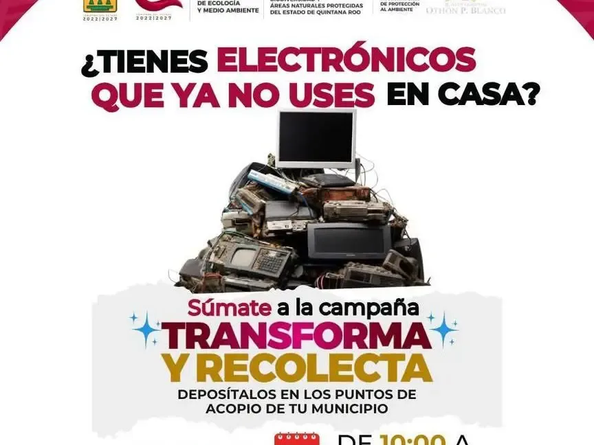 Ciudadanos participando en la campaña de reciclaje electrónico en Chetumal.