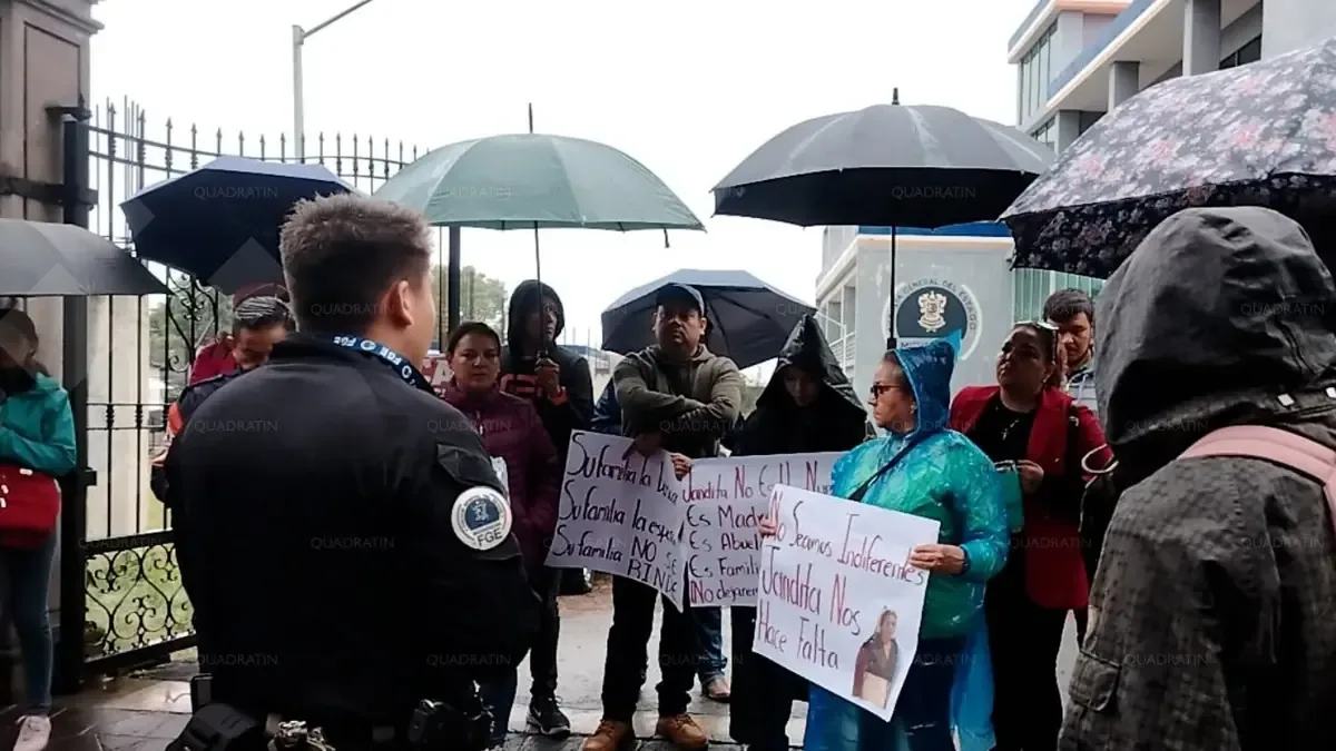 Ciudadanos exigen acción de la fiscalía tras la desaparición de Ma Elvia Alejandra Arreola Ortega.
