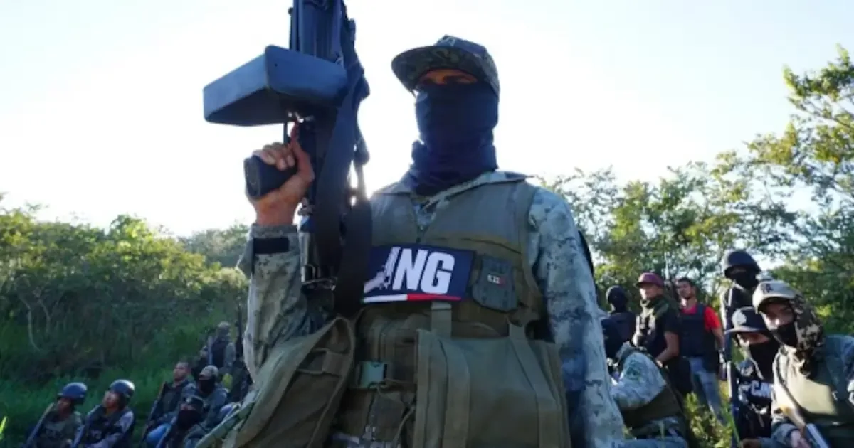 El Cártel Jalisco Nueva Generación supera en número a fuerzas armadas de varios países.