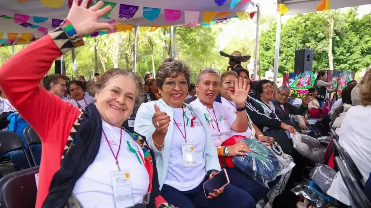 El programa busca facilitar el turismo para personas mayores y celebrar su participación activa en la sociedad.