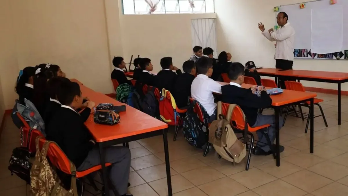 La situación escolar varía en el país por ajustes en el calendario.