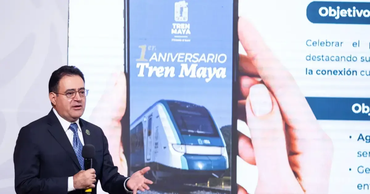 La presidenta anuncia la llegada de Manuel Jaime Ramírez Camacho como nuevo director del proyecto ferroviario.
